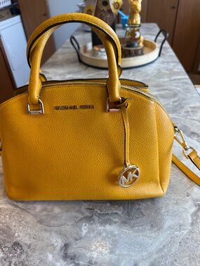 Michael Kors Maxine Medium yellow, pebbled, leather dome satchel
